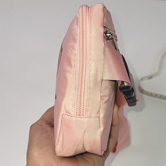 Hello Kitty Pink Fanny Pack - Picture 4 of 11